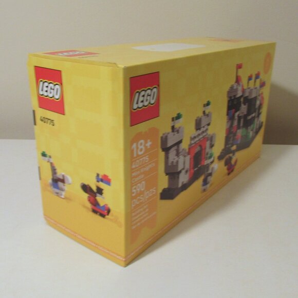 NEW Lego Mini Knight's Castle Set ‎40775 Limited Edition - Picture 2 of 6